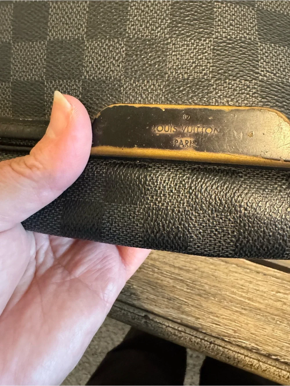 Louis Vuitton classic louis